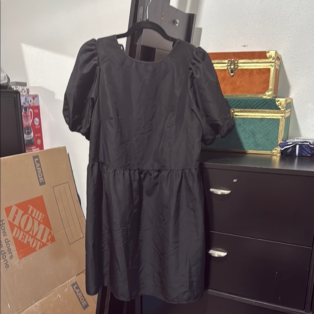 Divided Black Long Sleeve Dress